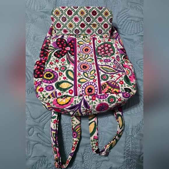 Vera BRADLEY Floral Patterned Backpack - Picture 3 of 4
